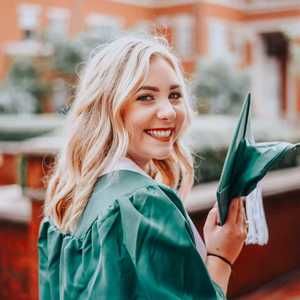 Meet your Posher, Kate